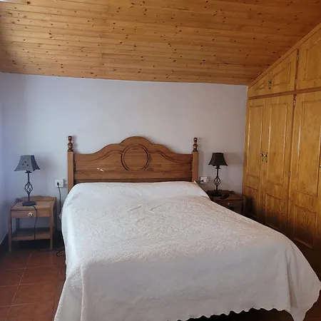 Riscos De Gredos Hoyos de Miguel Munoz